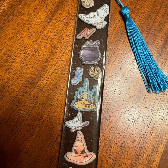 Handmade Harry Potter Earrings and Bookmark Bundle - Picture 10 of 14